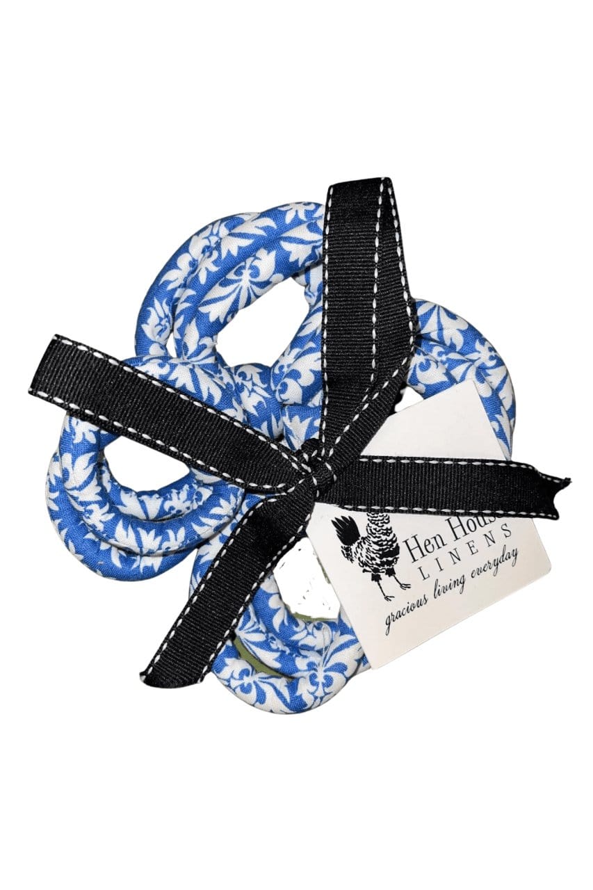 Hen House Linens petit fleur-de-lis china blue printed cloth napkin rings