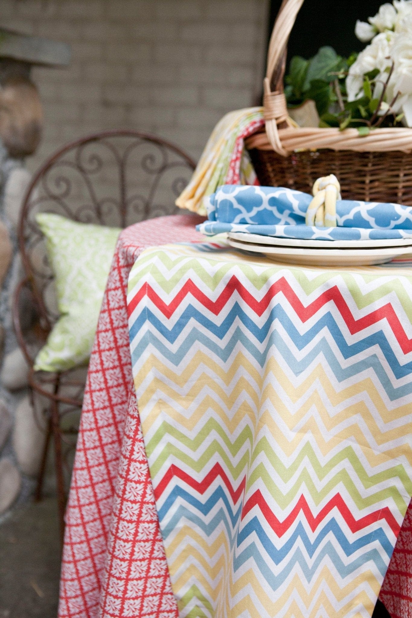 Hen House Linens chevron butter printed cloth table runners